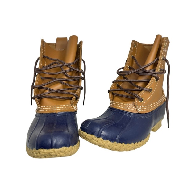 L.L. Bean Tan Navy Bean Boots Size 6 M - Picture 2 of 9